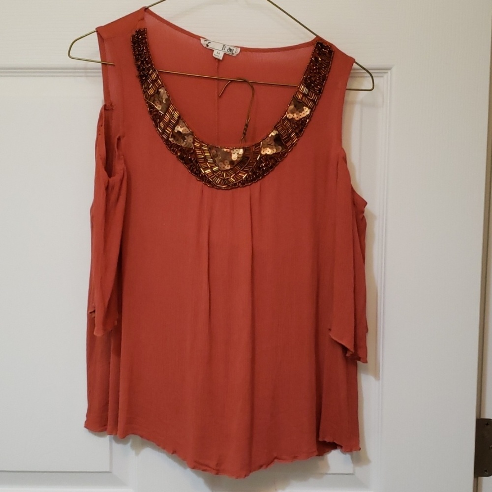 Ladies blouse medium